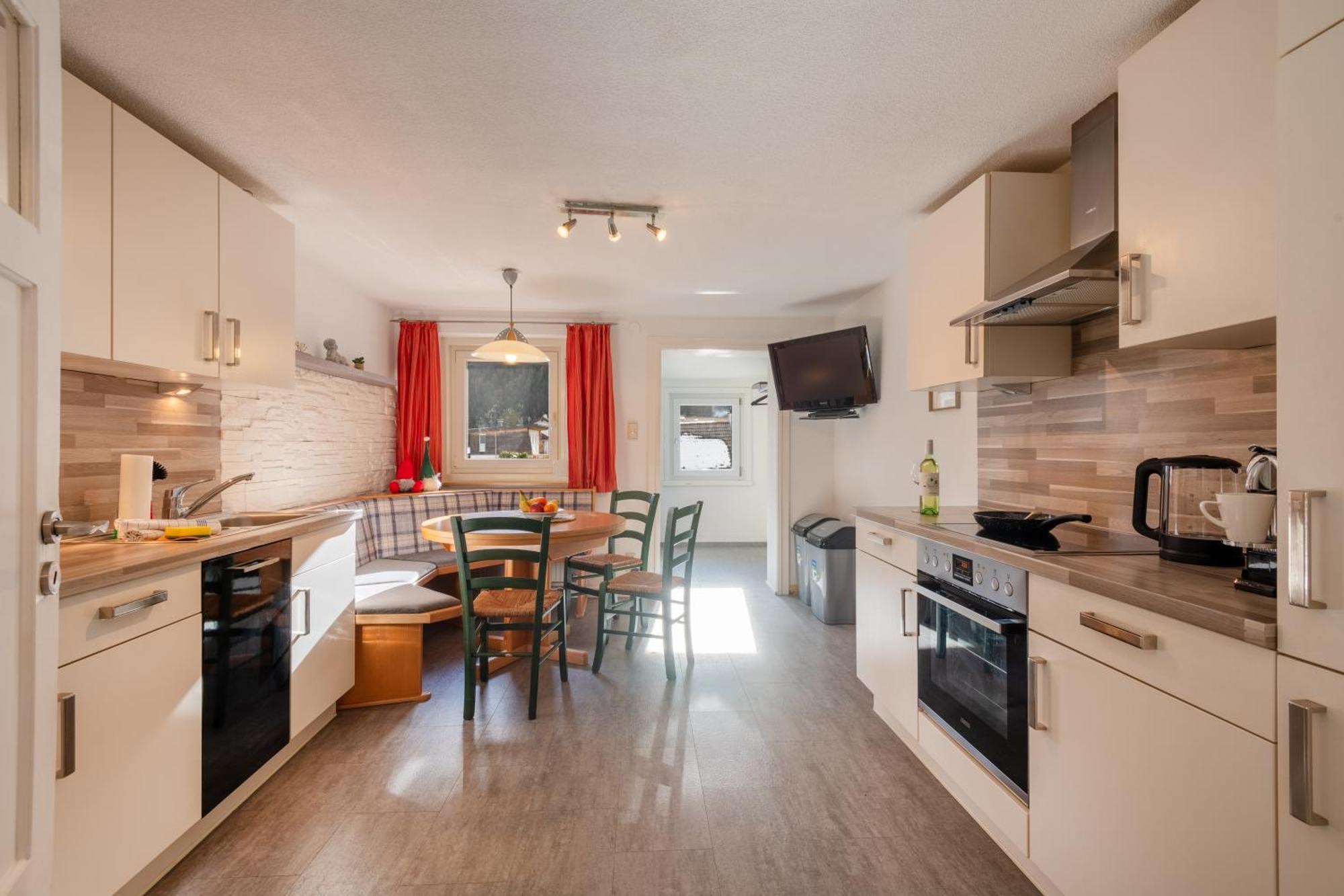 Apartmenthaus Ehrenberg Ehenbichl Kültér fotó