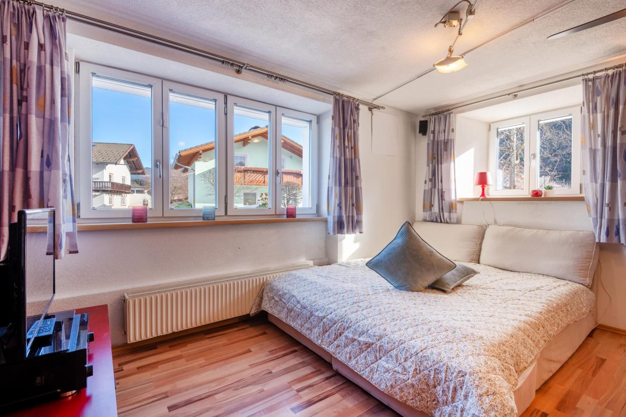 Apartmenthaus Ehrenberg Ehenbichl Kültér fotó