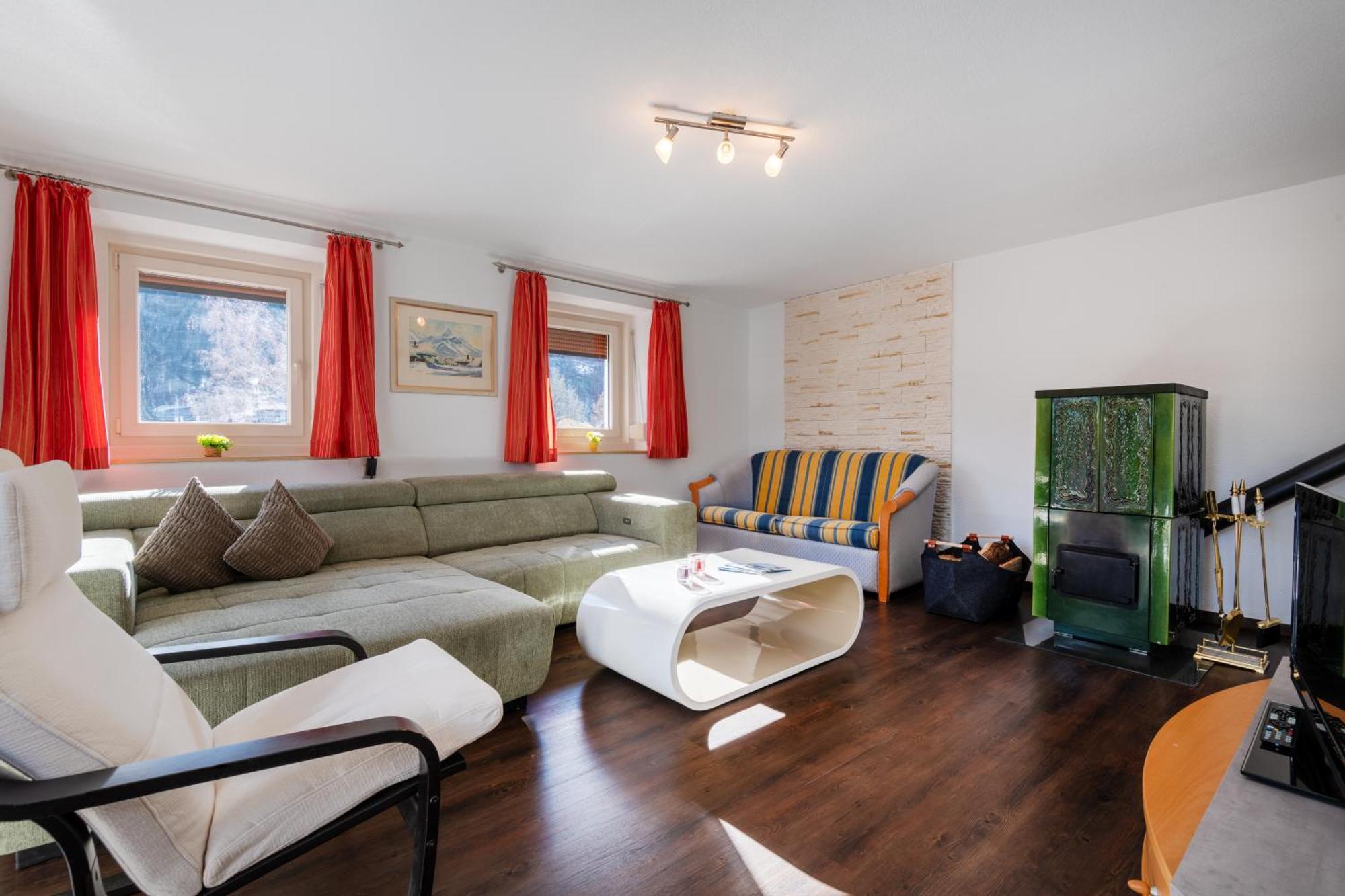 Apartmenthaus Ehrenberg Ehenbichl Kültér fotó